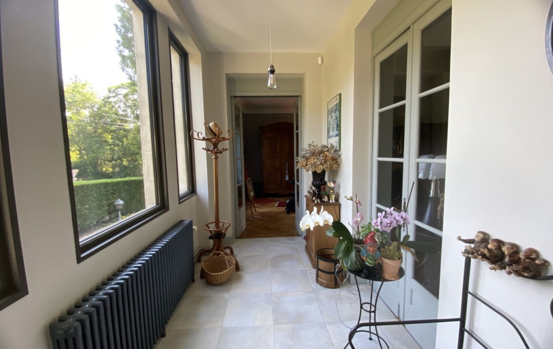 Annonces AMPLEPUIS : Domaines / Propriétés | GRANDRIS (69870) | 315 m2 | 750 000 € 